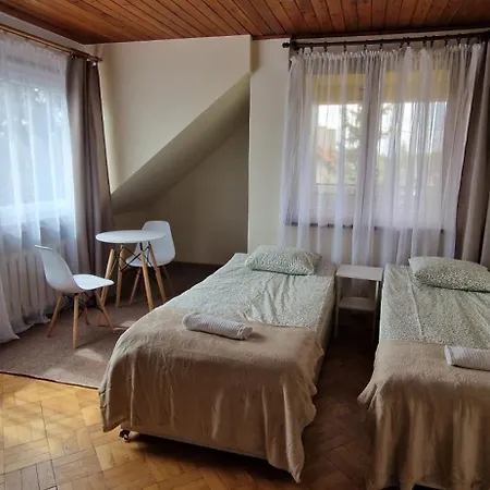 Milicka Hostal Breslavia
