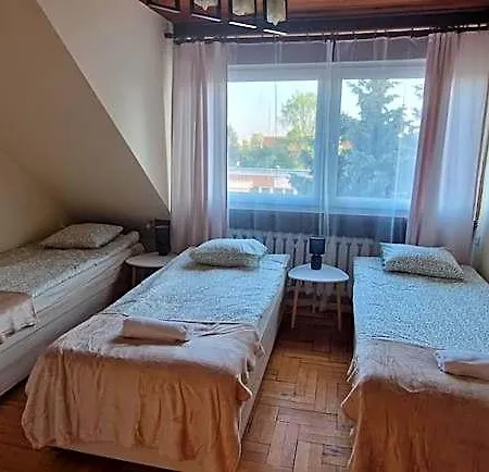 Milicka بيت شباب